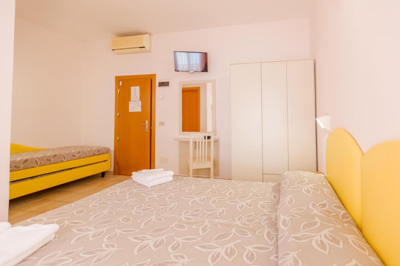 Hotel Bagli Rimini Bagian luar foto