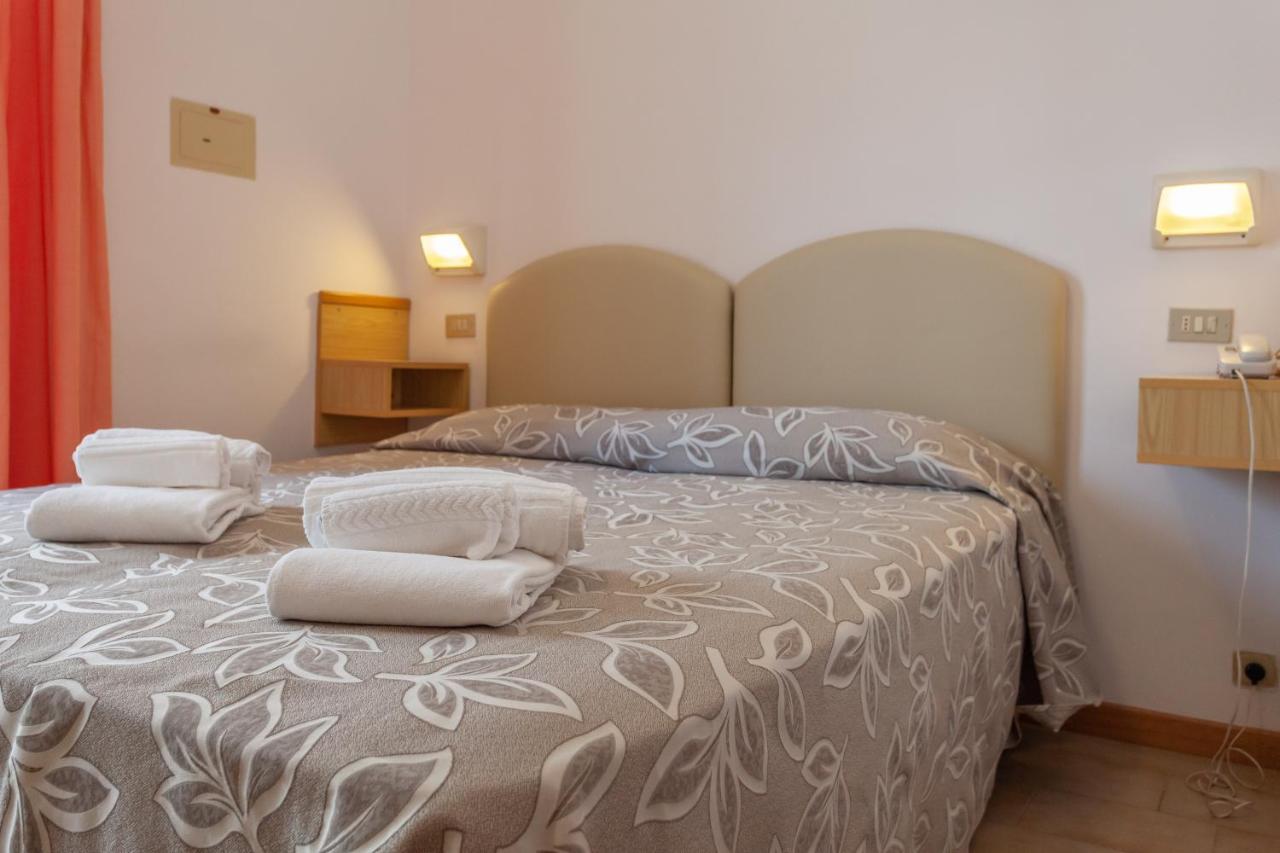 Hotel Bagli Rimini Bagian luar foto